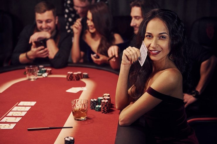 nagasaon Domino QQ live-dealer studio with HD camera feeds and tile display